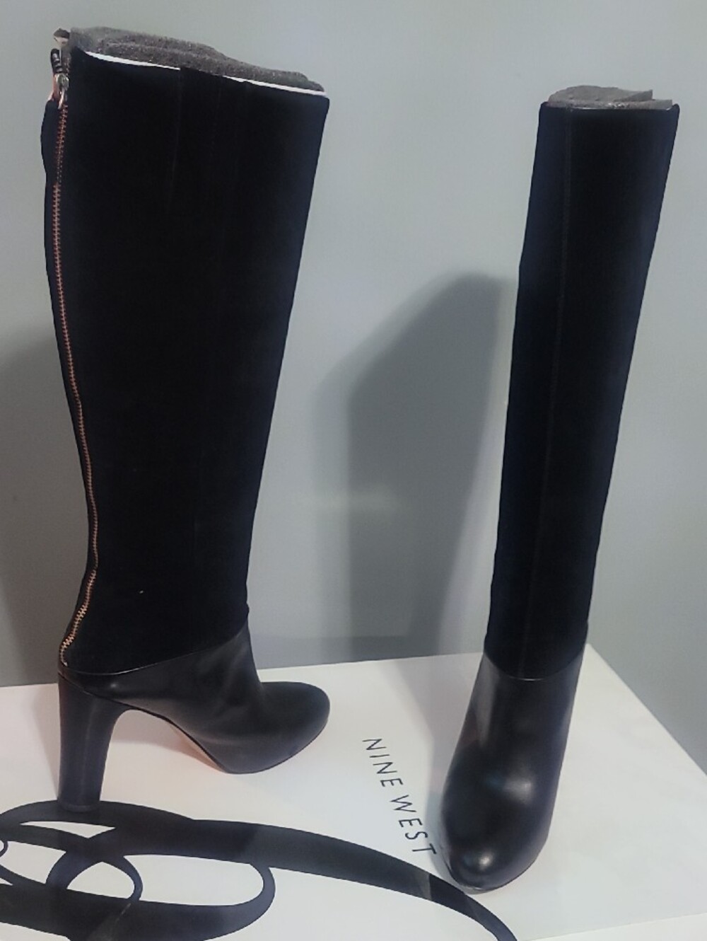 Nine West Black Knee-High Heeled Boots with Side Zip - Picture 4 of 6